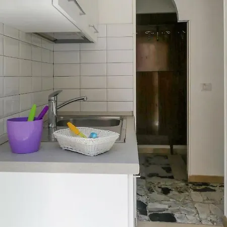 Apartment Locazione Turistica Casa Fontana - Mia360
